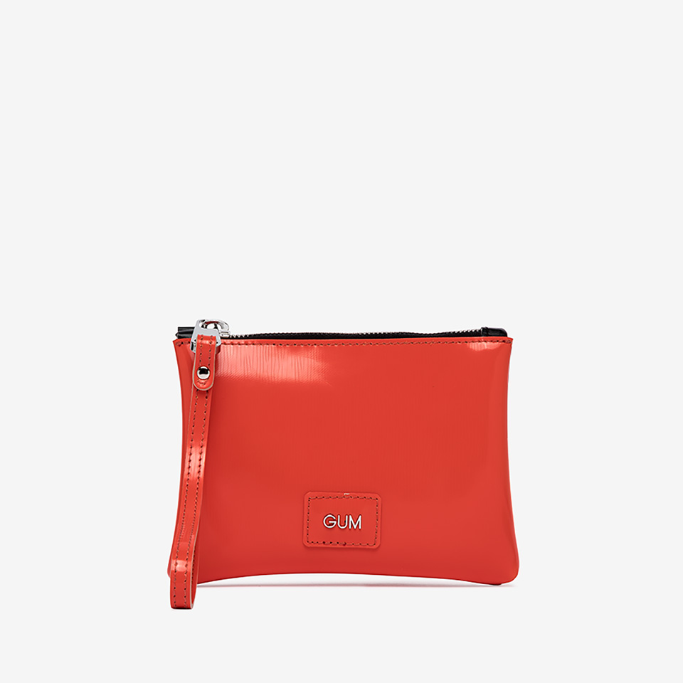 GUM: SMALL CLUTCH