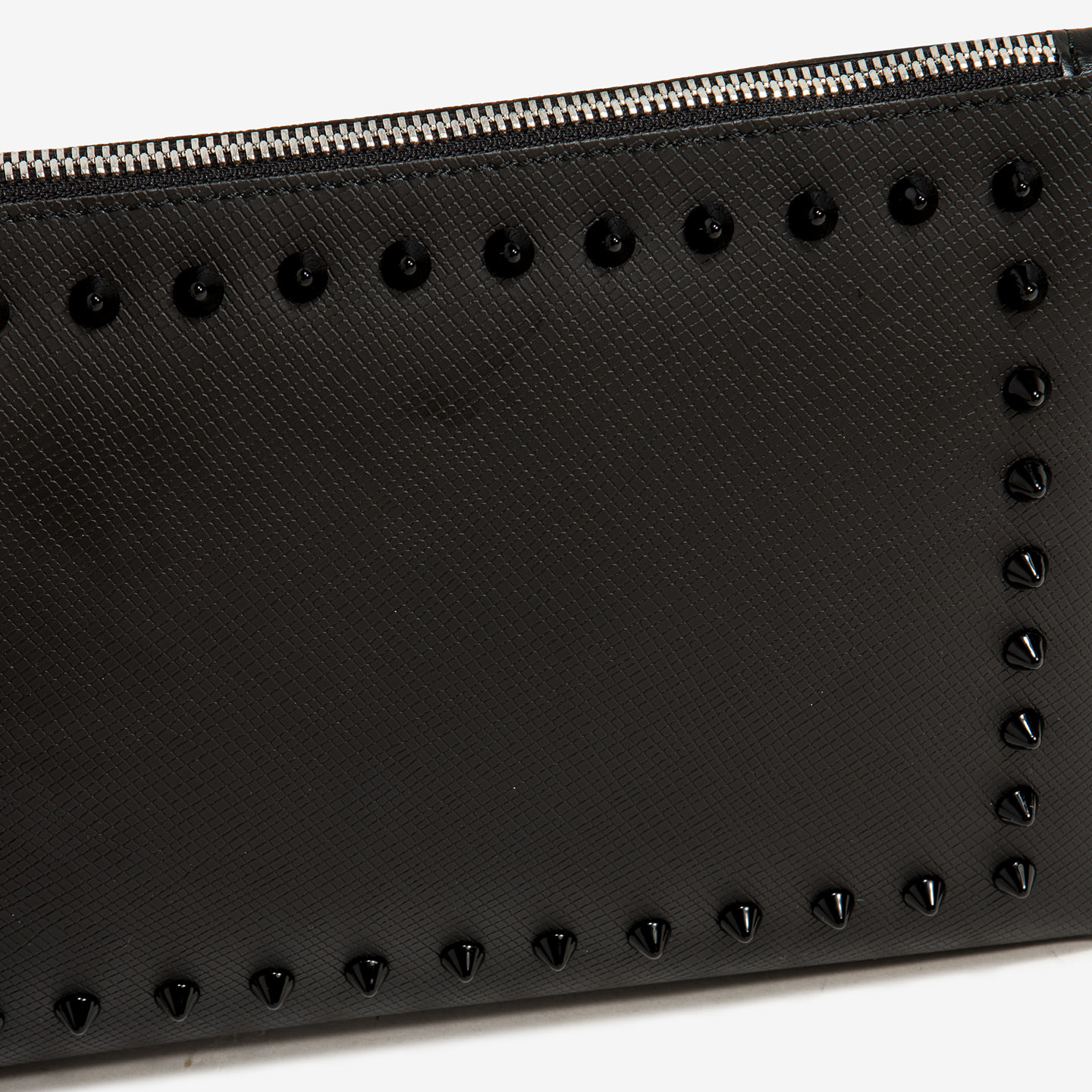 GUM | Pochette Glossy PVC bianco borchie | lemlò